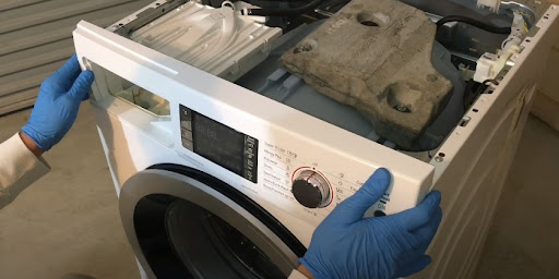 Ремонт стиральных машин Whirlpool в Каспийске – сервис от Мастер24, цены от 2036 руб