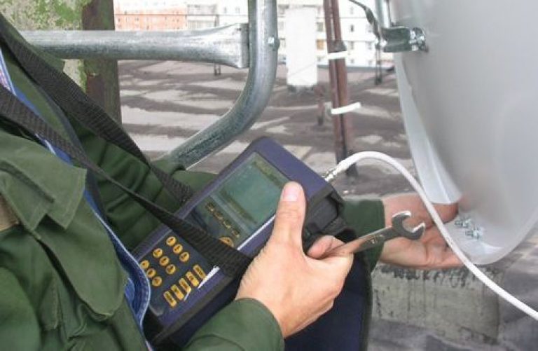 Установка спутниковой антенны в Каспийске в октябре